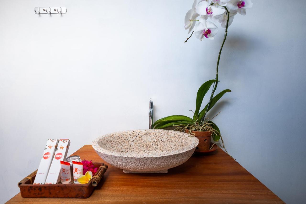 Oyo 1493 Surya Villa 셀롱 벨라낙 외부 사진